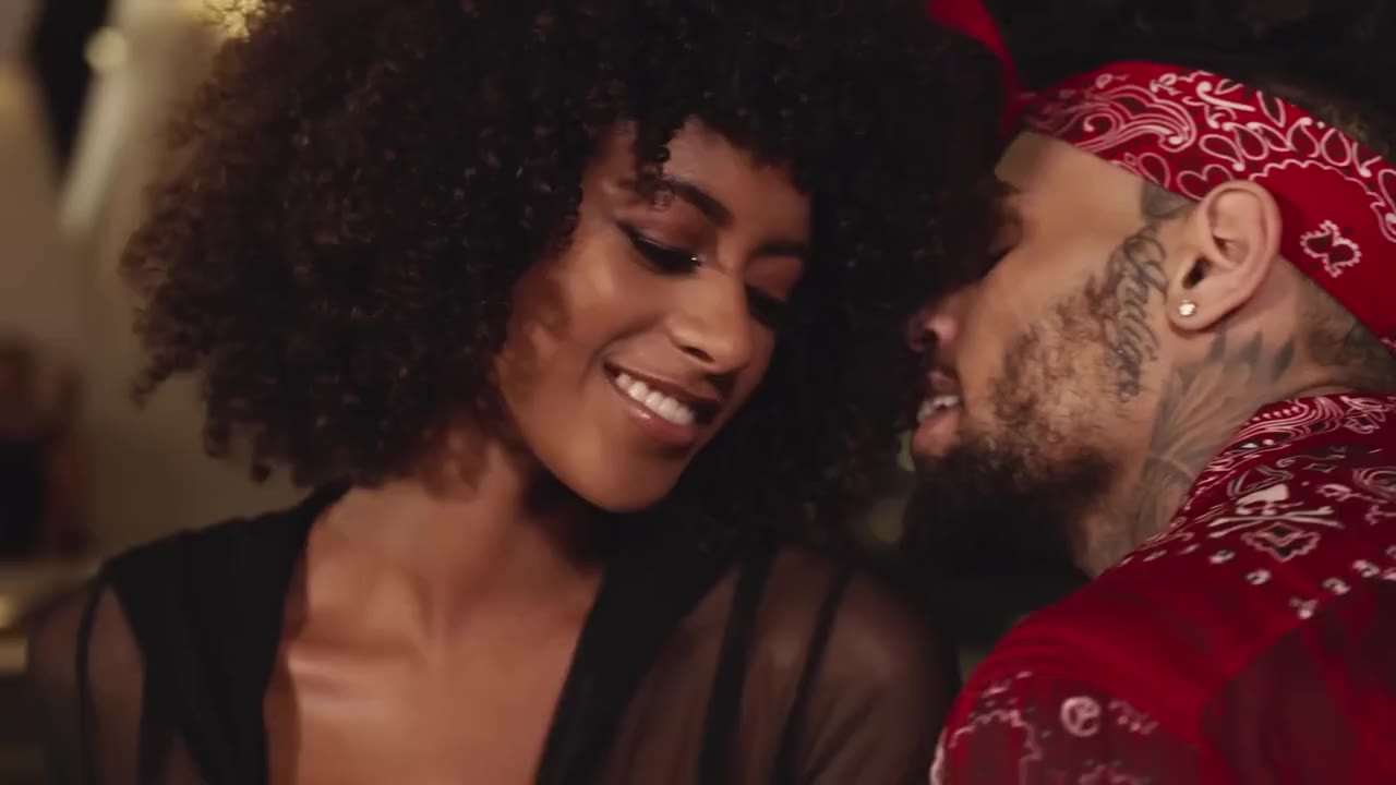 Chris Brown feat. Drake — No Guidance video still